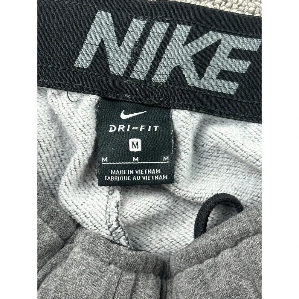 Nike Dri-FIT Sweatpants Men M‎ Gray Athletic Tapered Leg Swoosh Logo Activewear